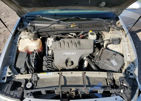 2001 Buick Lesabre Limited z USA, uszkodzony, nr VIN 1G4HR54K11U260415